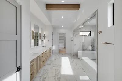 Budz Custom Homes