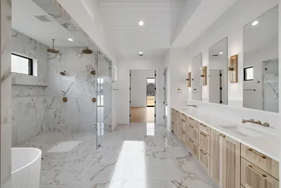 Budz Custom Homes